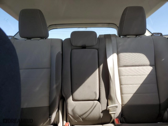 2014 Ford Escape SE with VIN 1FMCU9GX5EUC21646, listed as a Copart auction lot 49143155 with 121,556 mi miles and Salvage Title. Bid and sale history available at carsss.com. Image 10.