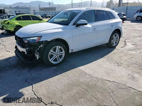 2024 Audi Q5 S line Premium with VIN WA1G2AFY1R2069111, listed as a Copart auction lot 46171785 with 10,350 mi miles and Salvage title. Bid and sale history available at DreamBid. Image 11.