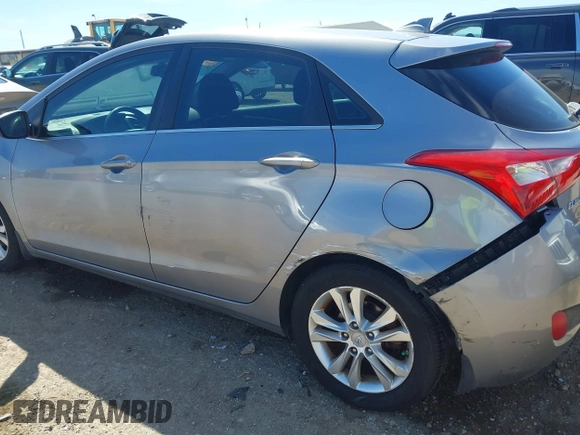 2013 Hyundai Elantra GT with VIN KMHD35LE4DU078269, listed as a IAAI auction lot 41811795 with 116,458 mi miles. Bid and sale history available at carsss.com. Image 6.