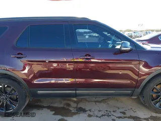 2019 Ford Explorer XLT with VIN 1FM5K7DHXKGA76677, listed as a IAAI auction lot 41472858 with 106,751 mi miles. Bid and sale history available at carsss.com. Image 14.