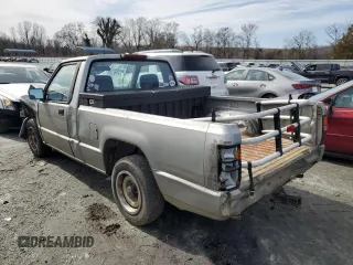 1994 Mitsubishi Mighty Max z VIN JA7LS21GXRP013712, wystawiony jako Copart lot #44893085 z przebiegiem 287 441 mil mil oraz Szkody całkowita. Historia ofert i sprzedaży dostępna na DreamBid. Obrazek 2.