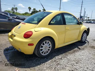 2005 Volkswagen Beetle GLS with VIN 3VWCR31C15M402723, listed as a Copart auction lot 54820195 with 113,245 mi miles and Salvage Title. Bid and sale history available at DreamBid. Image 3.