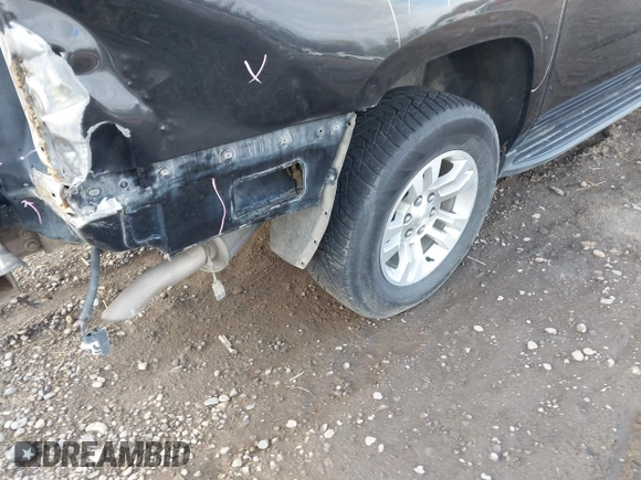 2017 Chevrolet Suburban LT z VIN 1GNSKHKC6HR246168, wystawiony jako IAAI lot #42150327 z przebiegiem Nie podano mil oraz . Historia ofert i sprzedaży dostępna na DreamBid. Obrazek 22.
