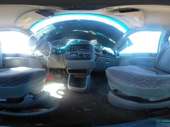 2000 Dodge Caravan SE with VIN 2B4GP44G4YR711580, listed as a IAAI auction lot 42367522 with 259,409 mi miles and . Bid and sale history available at DreamBid. Image 19.