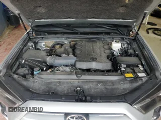 2023 Toyota 4Runner SR5 z VIN JTEMU5JR0P6106886, wystawiony jako Copart lot #61213595 z przebiegiem 30 183 mil mil oraz Szkoda całkowita • Salvage title. Historia ofert i sprzedaży dostępna na DreamBid. Obrazek 12.
