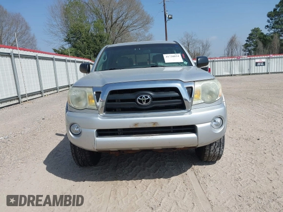 2007 Toyota Tacoma z VIN 5TELU42N47Z455347, wystawiony jako IAAI lot #41730034 z przebiegiem 154 633 mil mil oraz . Historia ofert i sprzedaży dostępna na DreamBid. Obrazek 12.