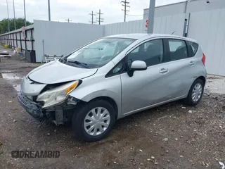 2014 Nissan Note S Plus z VIN 3N1CE2CPXEL432840, wystawiony jako IAAI lot #42487373 z przebiegiem 76 278 mil mil oraz . Historia ofert i sprzedaży dostępna na DreamBid. Obrazek 19.