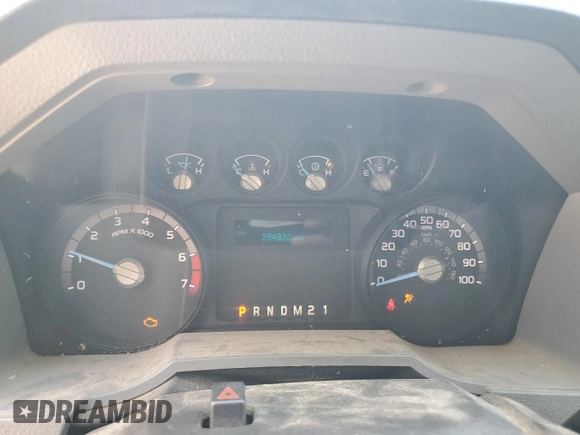 2016 Ford F-250 XLT with VIN 1FT7X2A6XGEC24219, listed as a Copart auction lot 64747035 with 294,822 mi miles and Clean title. Bid and sale history available at DreamBid. Image 9.