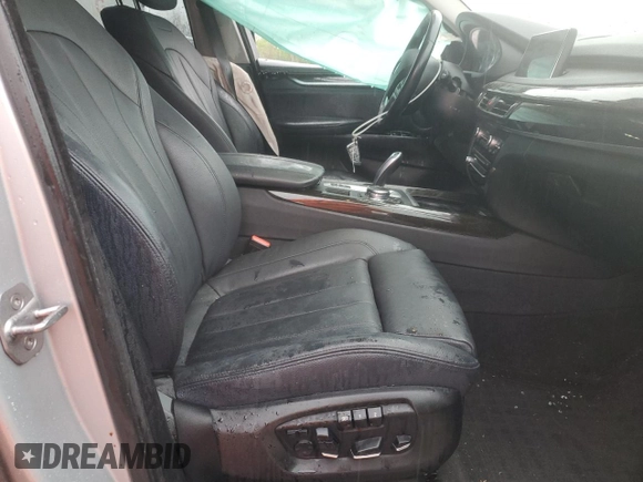 2016 BMW X5 xDrive35d z VIN 5UXKS4C59G0N15136, wystawiony jako Copart lot #55994735 z przebiegiem 133 492 mil mil oraz Czysty tytuł • Clean title. Historia ofert i sprzedaży dostępna na DreamBid. Obrazek 7.
