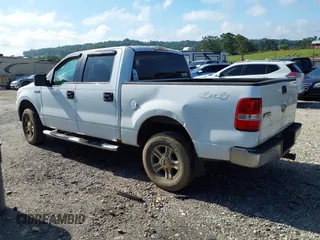 2006 Ford F-150 XLT z VIN 1FTPW14V66KD69645, wystawiony jako IAAI lot #42537636 z przebiegiem 237 535 mil mil oraz . Historia ofert i sprzedaży dostępna na DreamBid. Obrazek 14.
