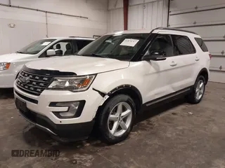2016 Ford Explorer XLT z VIN 1FM5K8D88GGC51392, wystawiony jako IAAI lot #41874717 z przebiegiem 106 705 mil mil oraz . Historia ofert i sprzedaży dostępna na DreamBid. Obrazek 19.