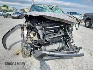 2024 Nissan Frontier SV z VIN 1N6ED1EK5RN666780, wystawiony jako Copart lot #59090905 z przebiegiem Nie podano mil oraz Szkoda całkowita • Salvage title. Historia ofert i sprzedaży dostępna na DreamBid. Obrazek 5.