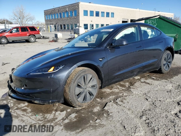 2025 Tesla Model 3 Long Range with VIN 5YJ3E1EA2SF932453, listed as a Copart auction lot 46695905 with 1,673 mi miles and Salvage Title. Bid and sale history available at carsss.com. Image 1.