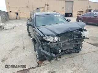 2013 Toyota Tacoma PreRunner z VIN 5TFTU4GN7DX048974, wystawiony jako Copart lot #51467925 z przebiegiem 123 067 mil mil oraz Szkoda całkowita • Salvage title. Historia ofert i sprzedaży dostępna na DreamBid. Obrazek 11.
