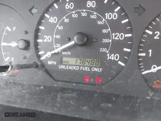 1998 Toyota Camry LE with VIN 4T1BG22K2WU230909, listed as a IAAI auction lot 42088426 with 178,488 mi miles. Bid and sale history available at carsss.com. Image 7.