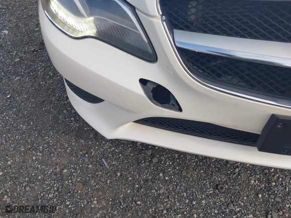 2015 Mercedes-Benz E-Class E 400 with VIN WDDKJ6HB3FF292379, listed as a IAAI auction lot 41838279 with 127,089 mi miles. Bid and sale history available at carsss.com. Image 6.