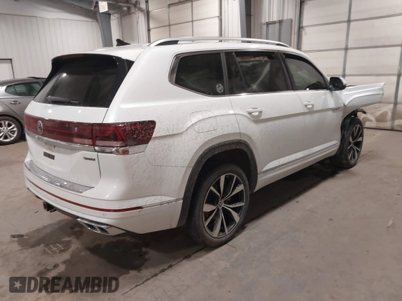 2024 Volkswagen Atlas SEL Premium R-Line z VIN 1V2FR2CA0RC507586, wystawiony jako IAAI lot #40921678 z przebiegiem 26 996 mil mil oraz . Historia ofert i sprzedaży dostępna na DreamBid. Obrazek 4.