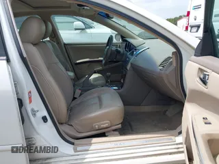 2007 Nissan Maxima 3.5 SE with VIN 1N4BA41EX7C860087, listed as a IAAI auction lot 42082772 with 164,866 mi miles. Bid and sale history available at carsss.com. Image 5.