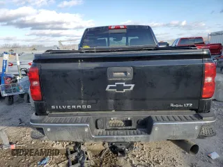 2017 Chevrolet Silverado 3500HD LTZ with VIN 1GC4K0EY7HF213904, listed as a Copart auction lot 83911964 with 121,143 mi miles and Salvage Title. Bid and sale history available at carsss.com. Image 6.