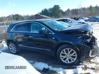 2017 Cadillac XT5 Premium Luxury AWD with VIN 1GYKNERS3HZ102955, listed as a IAAI auction lot 40986583 with 80,729 mi miles. Bid and sale history available at carsss.com. Image 14.