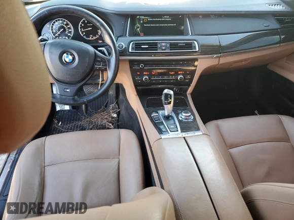 2013 BMW 7 Series 740Li xDrive with VIN WBAYF4C53DD281514, listed as a Copart auction lot 88701085 with 147,588 mi miles and Salvage title. Bid and sale history available at DreamBid. Image 8.