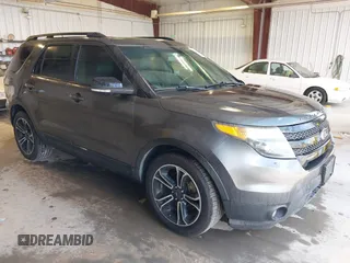 2015 Ford Explorer Sport z VIN 1FM5K8GT8FGC37667, wystawiony jako IAAI lot #42782439 z przebiegiem 155 662 mil mil oraz . Historia ofert i sprzedaży dostępna na DreamBid. Obrazek 1.