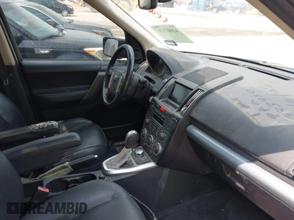 2008 Land Rover LR2 SE with VIN SALFS24N58H033930, listed as a IAAI auction lot 42007121 with 212,896 mi miles and . Bid and sale history available at DreamBid. Image 5.