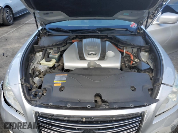 2012 Infiniti M Hybrid with VIN JN1EY1AP3CM910631, listed as a Copart auction lot 49162705 with 128,771 mi miles and Salvage title. Bid and sale history available at DreamBid. Image 11.