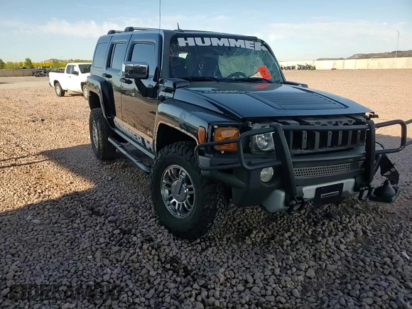 2008 Hummer H3 Luxury z VIN 5GTEN43E788190472, wystawiony jako Copart lot #55539555 z przebiegiem 143 658 mil mil oraz Szkoda całkowita • Salvage title. Historia ofert i sprzedaży dostępna na DreamBid. Obrazek 14.
