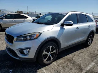 2018 Kia Sorento EX with VIN 5XYPH4A53JG385140, listed as a Copart auction lot 63948095 with 186,391 mi miles and Salvage title. Bid and sale history available at DreamBid. Image 1.