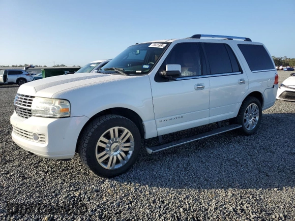 2011 Lincoln Navigator z VIN 5LMJJ2H52BEJ01696, wystawiony jako Copart lot #78605964 z przebiegiem 191 385 mil mil oraz Szkoda całkowita • Salvage title. Historia ofert i sprzedaży dostępna na DreamBid. Obrazek 1.