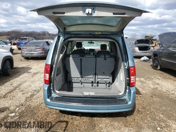 2008 Chrysler Town & Country Touring с VIN 2A8HR54P98R803719, выставлен на аукционе Copart как лот 46931805 с пробегом 159 751 миль миль и Списание • Salvage title. История ставок и продаж доступна на DreamBid. Изображение 6.