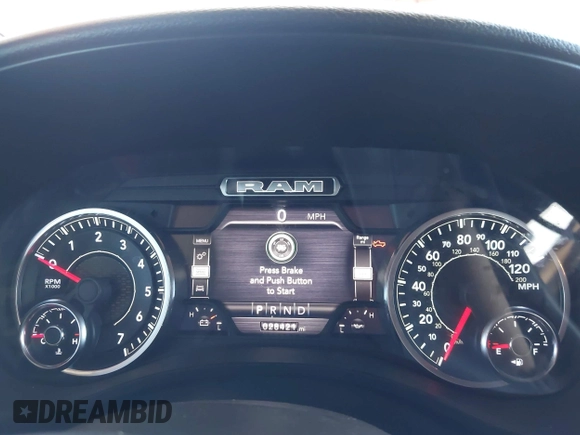 2022 Ram 1500 Big Horn with VIN 1C6SRFFT1NN459168, listed as a IAAI auction lot 42463815 with 28,421 mi miles and . Bid and sale history available at DreamBid. Image 7.
