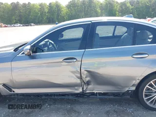 2017 BMW 5 Series 540i с VIN WBAJE5C30HG915326, выставлен на аукционе IAAI как лот 42138937 с пробегом 96 105 миль миль и . История ставок и продаж доступна на DreamBid. Изображение 15.