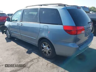 2004 Toyota Sienna XLE z VIN 5TDZA22C84S104455, wystawiony jako IAAI lot #42286498 z przebiegiem 133 624 mil mil oraz . Historia ofert i sprzedaży dostępna na DreamBid. Obrazek 3.