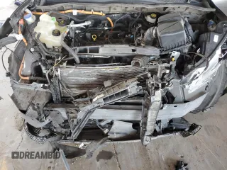 2020 Ford Escape SE Sport Hybrid z VIN 1FMCU9BZ0LUA63674, wystawiony jako Copart lot #59689745 z przebiegiem 157 935 mil mil oraz Szkoda całkowita • Salvage title. Historia ofert i sprzedaży dostępna na DreamBid. Obrazek 12.