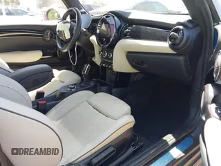 2023 MINI Hardtop Cooper SE with VIN WMW13DJ07P2S73739, listed as a IAAI auction lot 42542088 with 16,344 mi miles and . Bid and sale history available at DreamBid. Image 5.