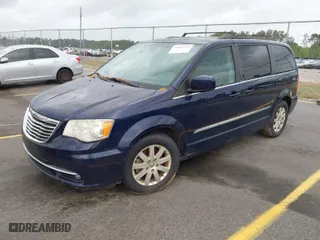 2014 Chrysler Town & Country Touring with VIN 2C4RC1BG1ER255056, listed as a IAAI auction lot 41951379 with 136,606 mi miles. Bid and sale history available at carsss.com. Image 2.