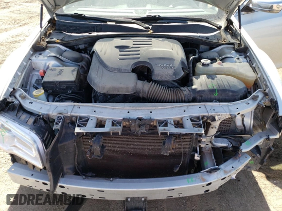 2019 Chrysler 300 Limited with VIN 2C3CCAKG9KH591128, listed as a Copart auction lot 47474235 with 98,024 mi miles and Salvage Title. Bid and sale history available at carsss.com. Image 11.