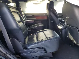2021 Lincoln Navigator Reserve z VIN 5LMJJ2KT3MEL04879, wystawiony jako Copart lot #45593625 z przebiegiem 96 396 mil mil oraz Czysty tytuł • Clean title. Historia ofert i sprzedaży dostępna na DreamBid. Obrazek 12.
