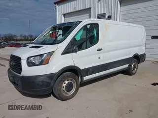 2019 Ford Transit with VIN 1FTYE1YM5KKB72601, listed as a IAAI auction lot 41799922 with 113,502 mi miles. Bid and sale history available at carsss.com. Image 17.
