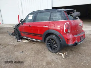 2015 MINI Cooper Countryman S with VIN WMWZC5C58FWP46721, listed as a IAAI auction lot 41889681 with 1 mi miles. Bid and sale history available at carsss.com. Image 3.