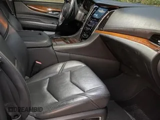 2018 Cadillac Escalade ESV Luxury z VIN 1GYS3HKJ2JR139302, wystawiony jako Copart lot #74639524 z przebiegiem 154 097 mil mil oraz Czysty tytuł • Clean title. Historia ofert i sprzedaży dostępna na DreamBid. Obrazek 5.