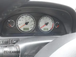 2002 Nissan Maxima GLE z VIN JN1DA31A12T000651, wystawiony jako IAAI lot #42167202 z przebiegiem Nie podano mil oraz . Historia ofert i sprzedaży dostępna na DreamBid. Obrazek 7.