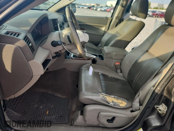 2005 Jeep Grand Cherokee Limited with VIN 1J4HR58235C654101, listed as a Copart auction lot 65961985 with 204,577 mi miles and Non repairable. Bid and sale history available at DreamBid. Image 7.