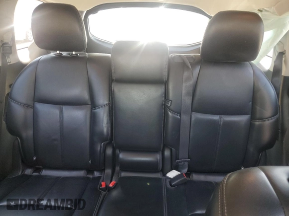 2018 Nissan Pathfinder SL with VIN 5N1DR2MN2JC638240, listed as a Copart auction lot 61828275 with 131,216 mi miles and Salvage title. Bid and sale history available at DreamBid. Image 10.