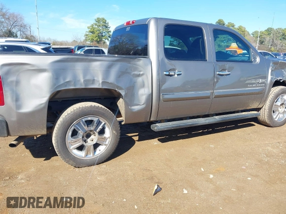 2013 Chevrolet Silverado 1500 LT with VIN 3GCPCSE06DG233909, listed as a IAAI auction lot 41601589 with 328,365 mi miles and . Bid and sale history available at DreamBid. Image 6.