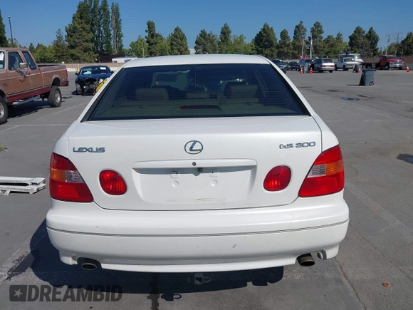 2000 Lexus GS 300 z VIN JT8BD68S5Y0114026, wystawiony jako IAAI lot #42322617 z przebiegiem 141 984 mil mil oraz . Historia ofert i sprzedaży dostępna na DreamBid. Obrazek 16.