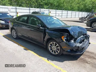 2017 Ford Fusion SE с VIN 3FA6P0H76HR185731, выставлен на аукционе IAAI как лот 42294968 с пробегом 143 215 миль миль и . История ставок и продаж доступна на DreamBid. Изображение 1.