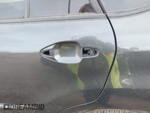 2007 Lexus RX 400h z VIN JTJGW31U372002594, wystawiony jako IAAI lot #41380924 z przebiegiem 243 928 mil mil oraz . Historia ofert i sprzedaży dostępna na DreamBid. Obrazek 13.